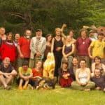 Photo de groupe à l'occasion des 10 ans du refuge (2012).